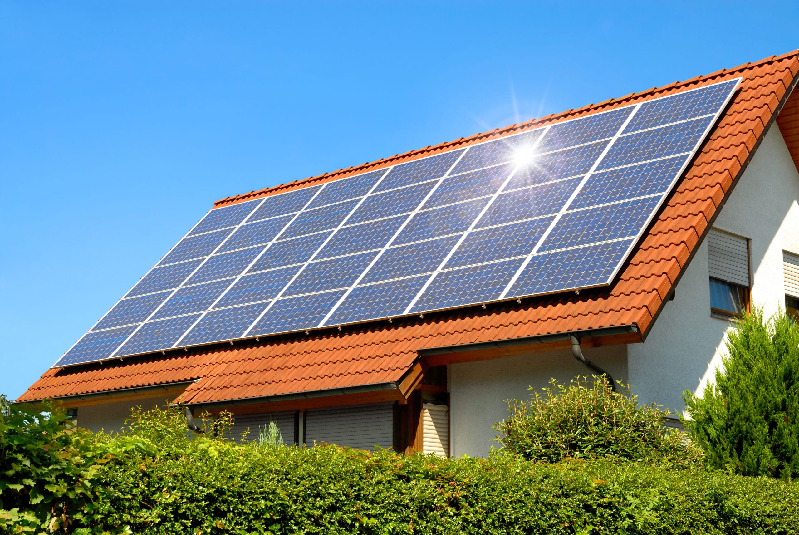 The benefits of commercial solar lighting